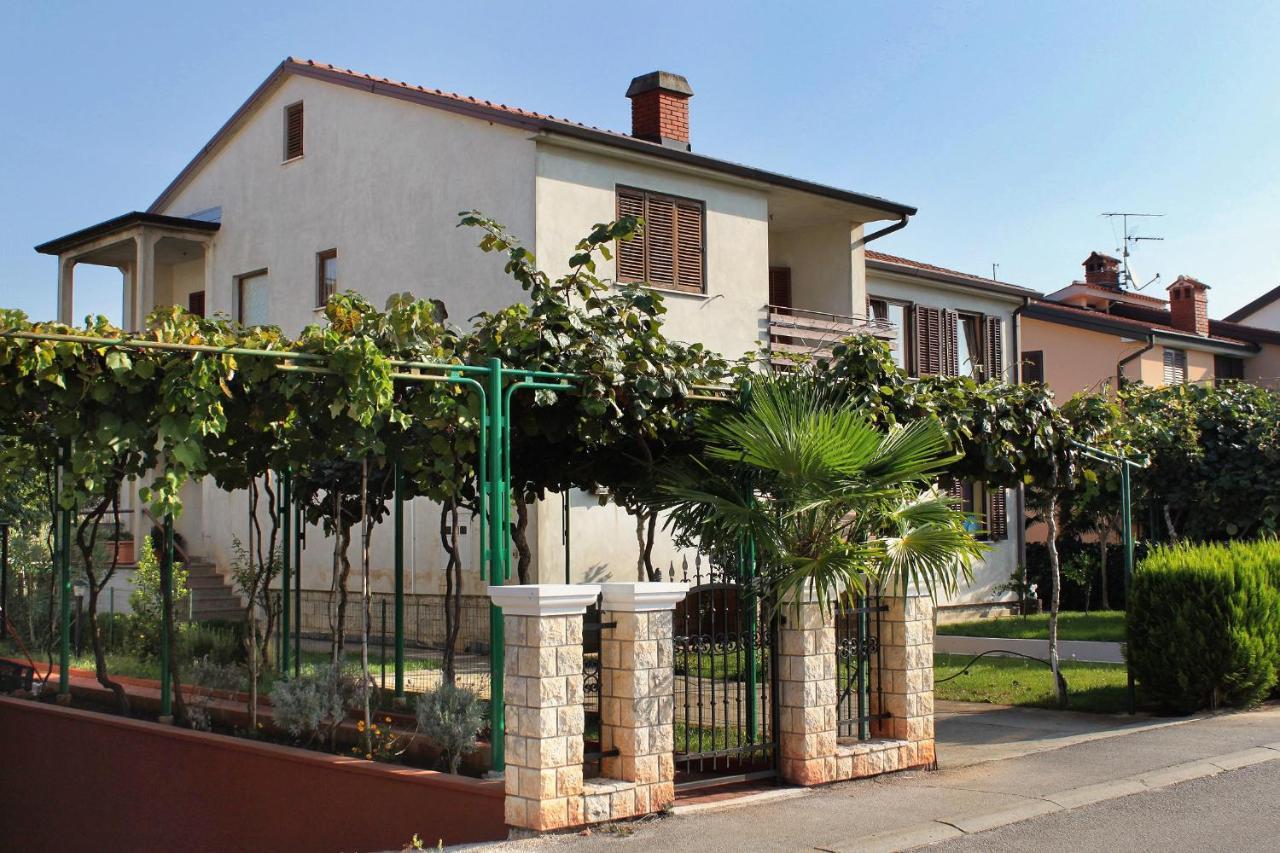 Apartments With A Parking Space Umag - 7109 Εξωτερικό φωτογραφία